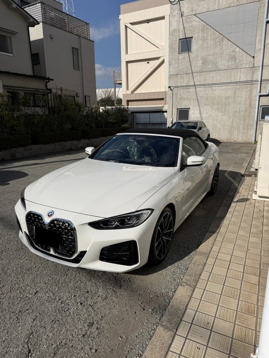 日本關西大阪自駕租車 – 白色 BMW 4 Series Convertible（2024年款）